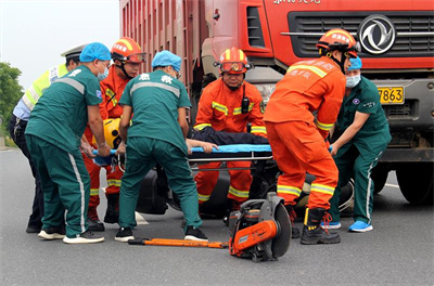 黔西南沛县道路救援